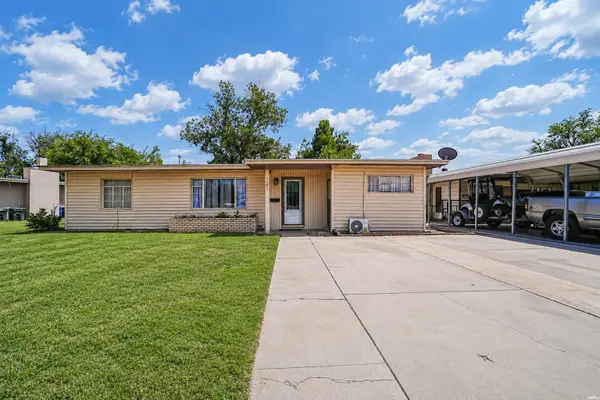1101 Ortega St, Carlsbad, NM 88220