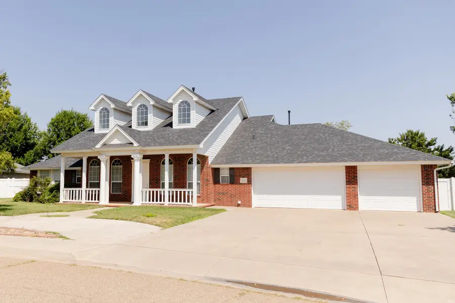 3920 Springwood Dr, Clovis, NM 88101 - #2