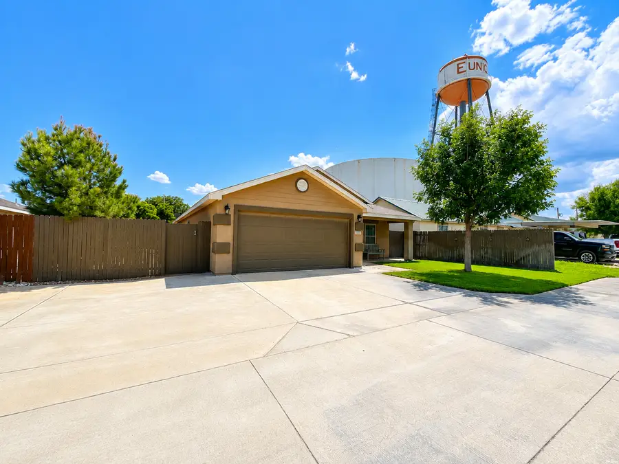 1521 Yale Ln, Eunice, NM 88231 - #2