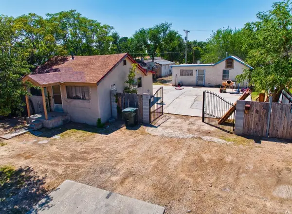 703 W Lea St, Carlsbad, NM 88220