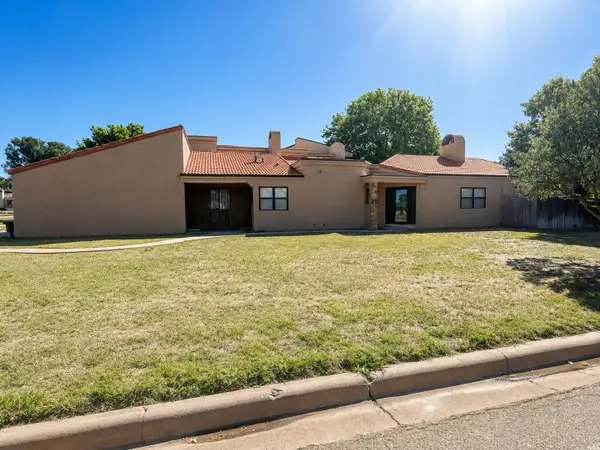 1301 St Andrews Dr, Clovis, NM 88101
