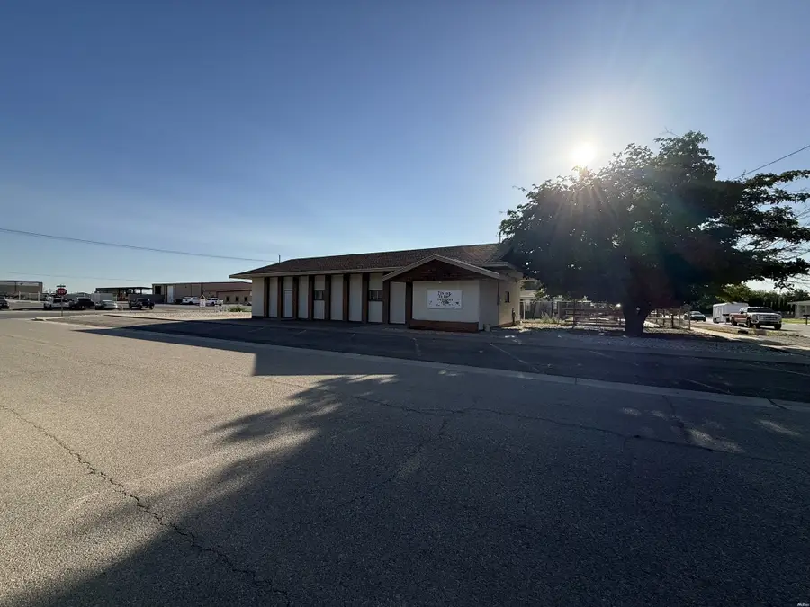 505 W Richey Ave, Artesia, NM 88210 - #2