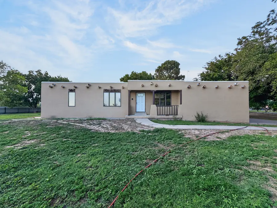 1705 E College Blvd, Roswell, NM 88201 - #2
