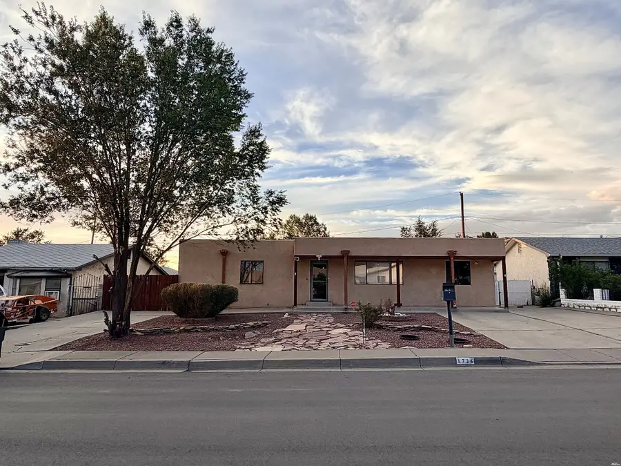 1726 Camino Del Sol Dr, Gallup, NM 87301 - #3