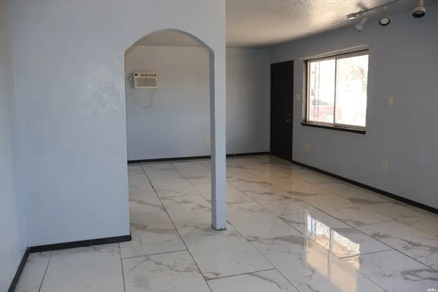 516 N Sage Ave, Grants, NM 87020 - #2