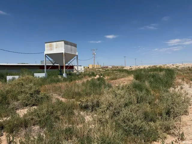 2401 E Greene, Carlsbad, NM 88220 - #2