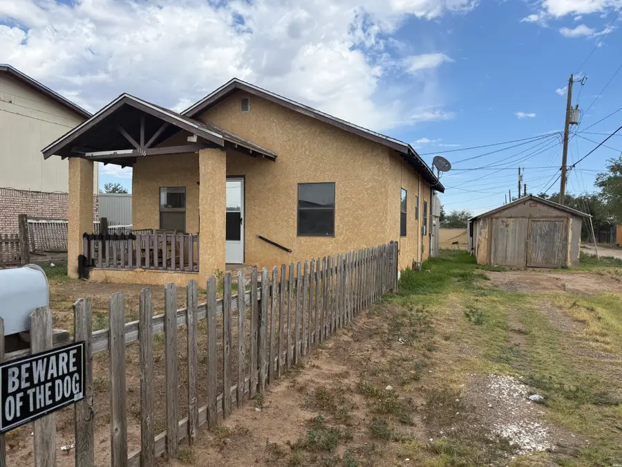 1116 W Fir St, Portales, NM 88130 - #2