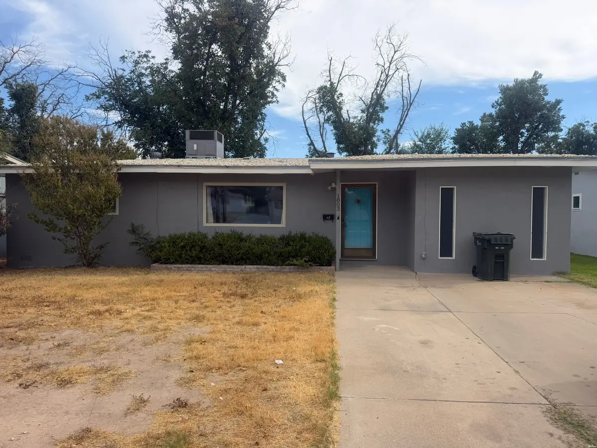 1803 Blodgett, Carlsbad, NM 88220 - #1