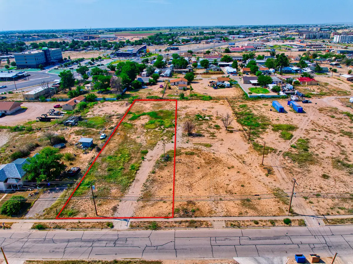 209 W Pecan, Carlsbad, NM 88220 - #1