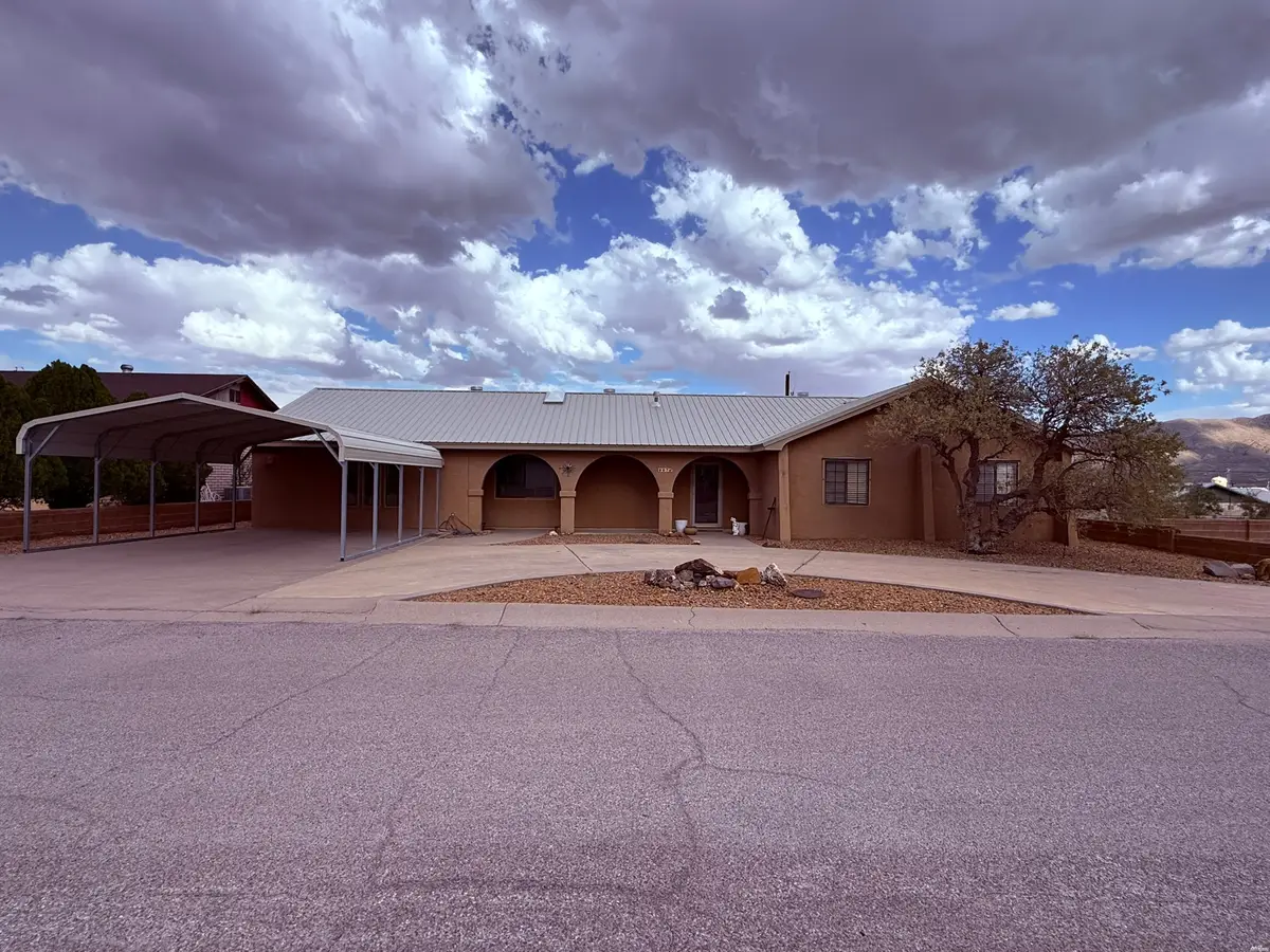 907 Yucca, Truth Or Consequences, NM 87901 - #1