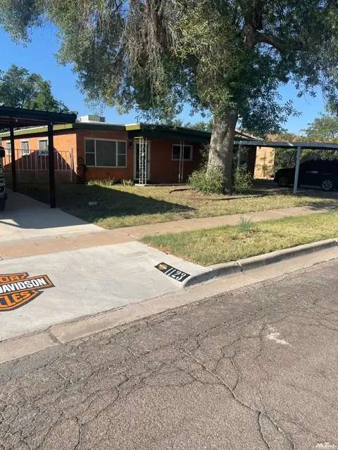 1115 E Rose Lane, Hobbs, NM 88240