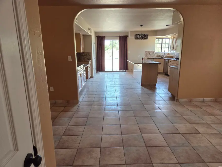 6530 Vista De Oro, Las Cruces, NM 88007 - #3