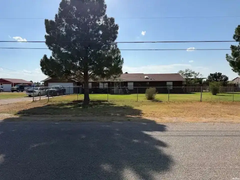 6125 Thomason, Carlsbad, NM 88220 - #1