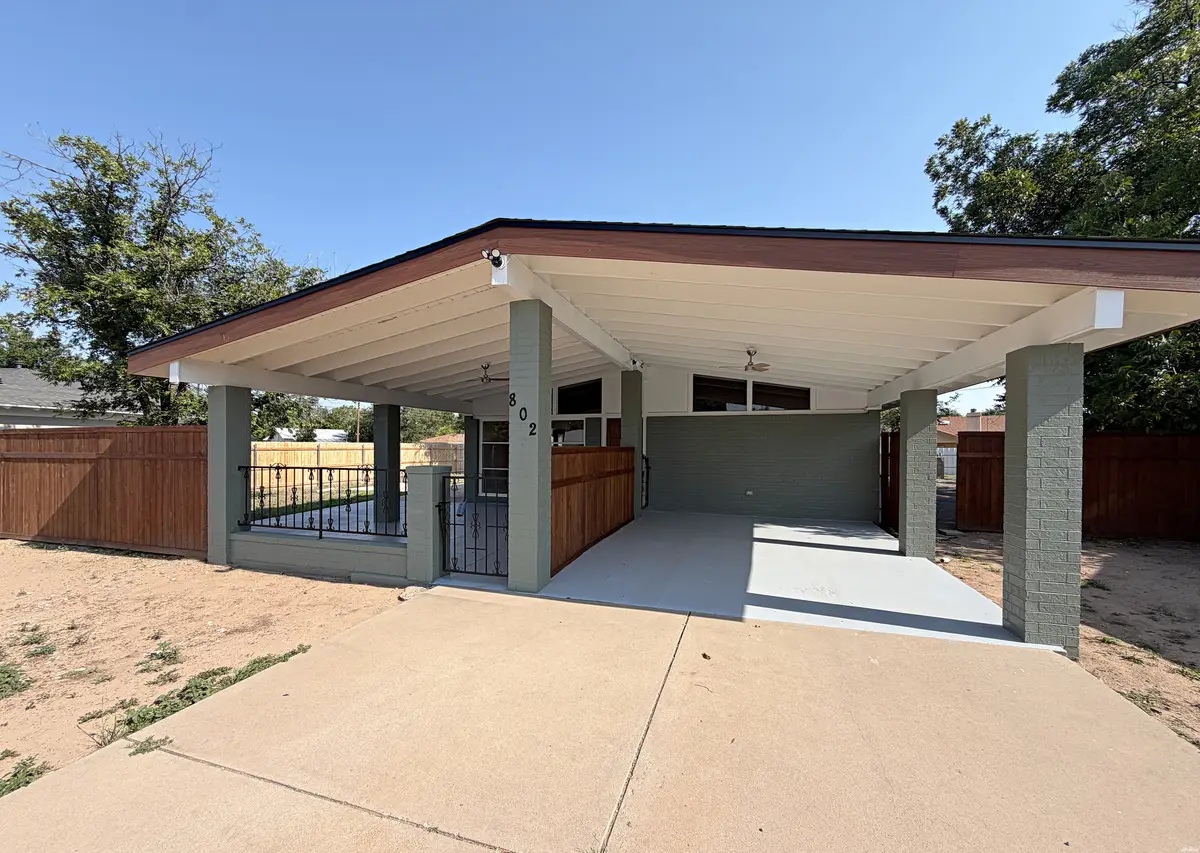 802 Deborah Dr, Roswell, NM 88201 - #1