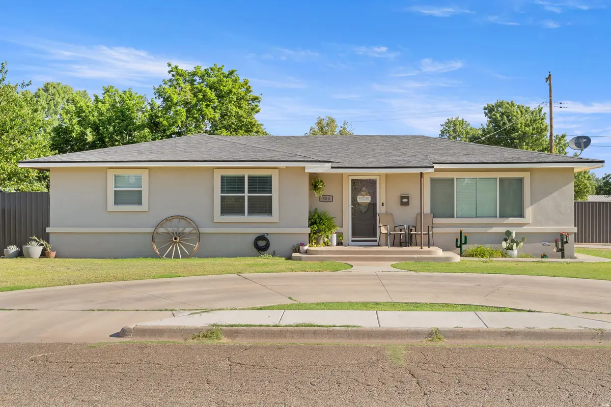 500 W Yucca Ave, Clovis, NM 88101 - #1