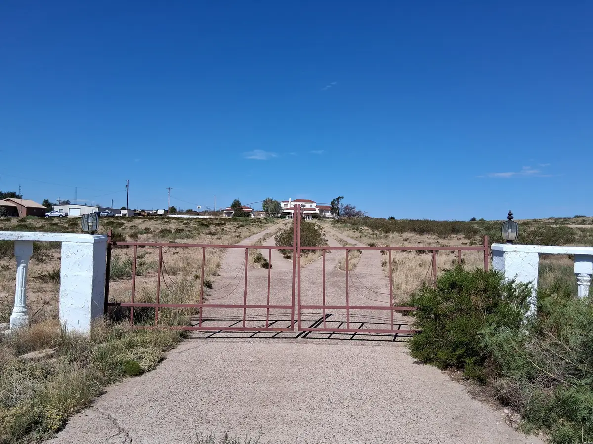 26 N Mark Rd, Roswell, NM 88201 - #1