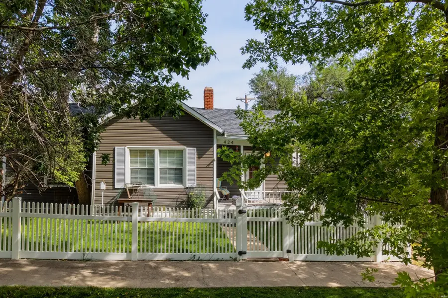 424 Apache, Raton, NM 87740 - #3