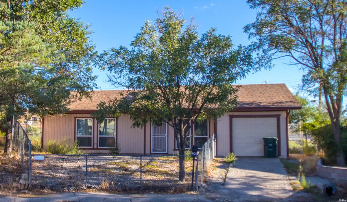 905 Dani, Gallup, NM 87301 - #1