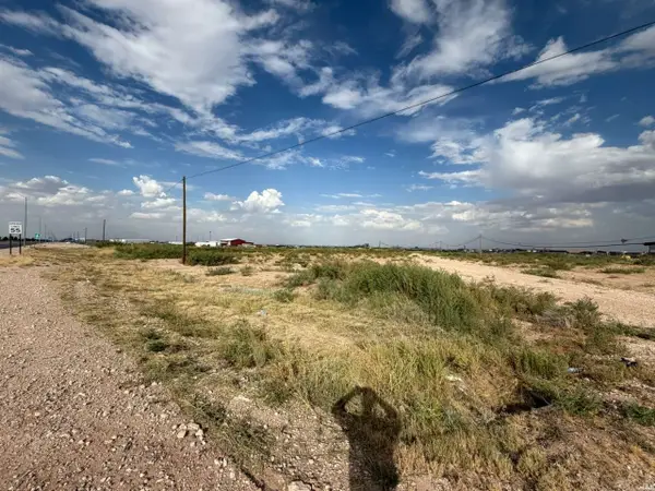 5440 National Parks, Carlsbad, NM 88220