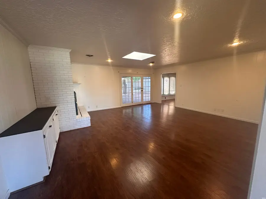3616 Earlmont, Clovis, NM 88101 - #2