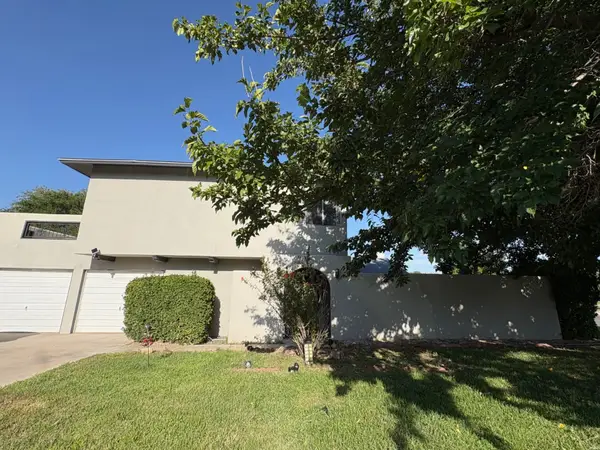1 Robins Nest Pl, Roswell, NM 88201