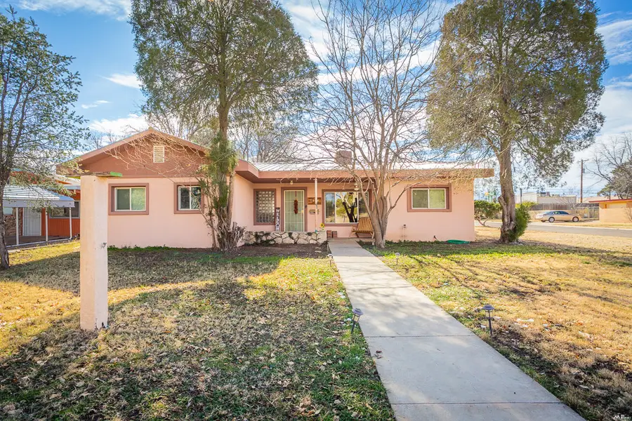 1614 W 3rd St, Roswell, NM 88201 - #2