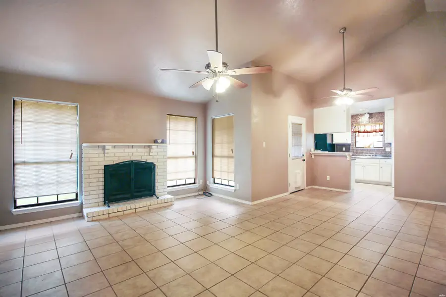 5922 N San Joaquin, Hobbs, NM 88240 - #3