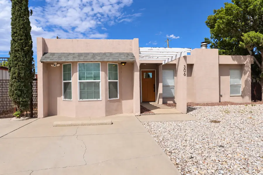 306 Russell, Carlsbad, NM 88220 - #2