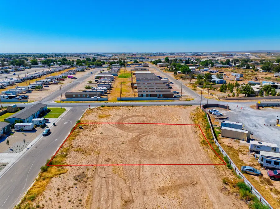 4217 Valencia St., Carlsbad, NM 88220 - #2