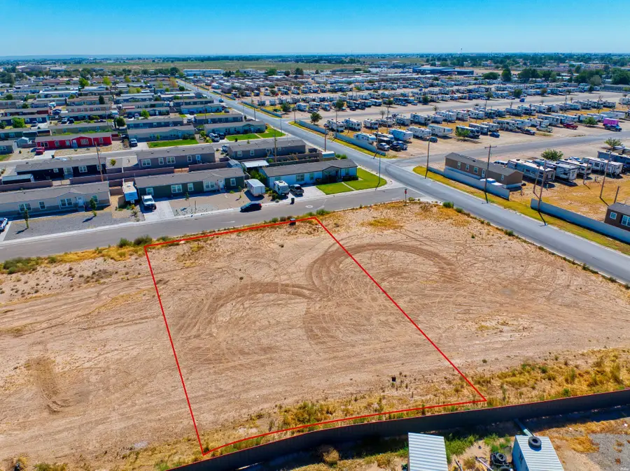 4217 Valencia St., Carlsbad, NM 88220 - #3