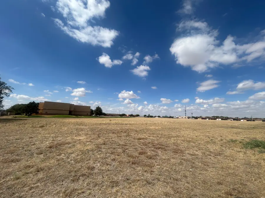 2601 Marvin Hass, Clovis, NM 88101 - #2