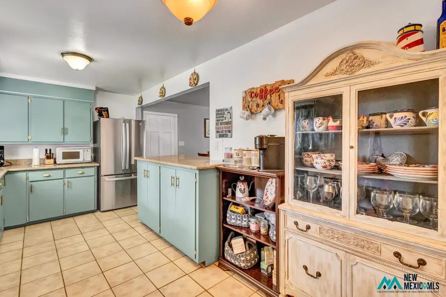 309 Hondo Dr, Roswell, NM 88201 - #2