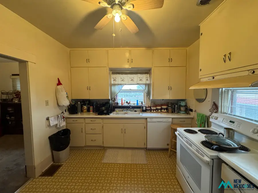 207 E Mesa, Gallup, NM 87301 - #3