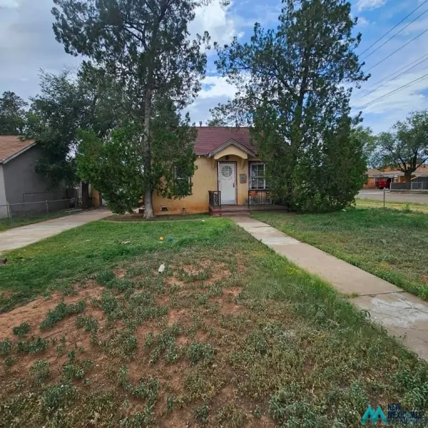 820 Edwards, Clovis, NM 88101