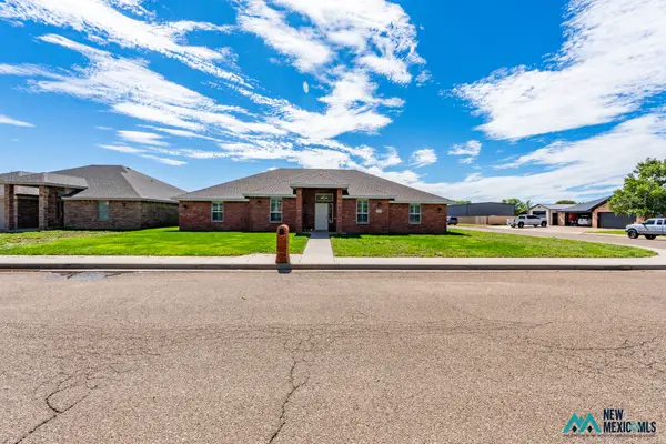2401 Northglen Dr, Clovis, NM 88101