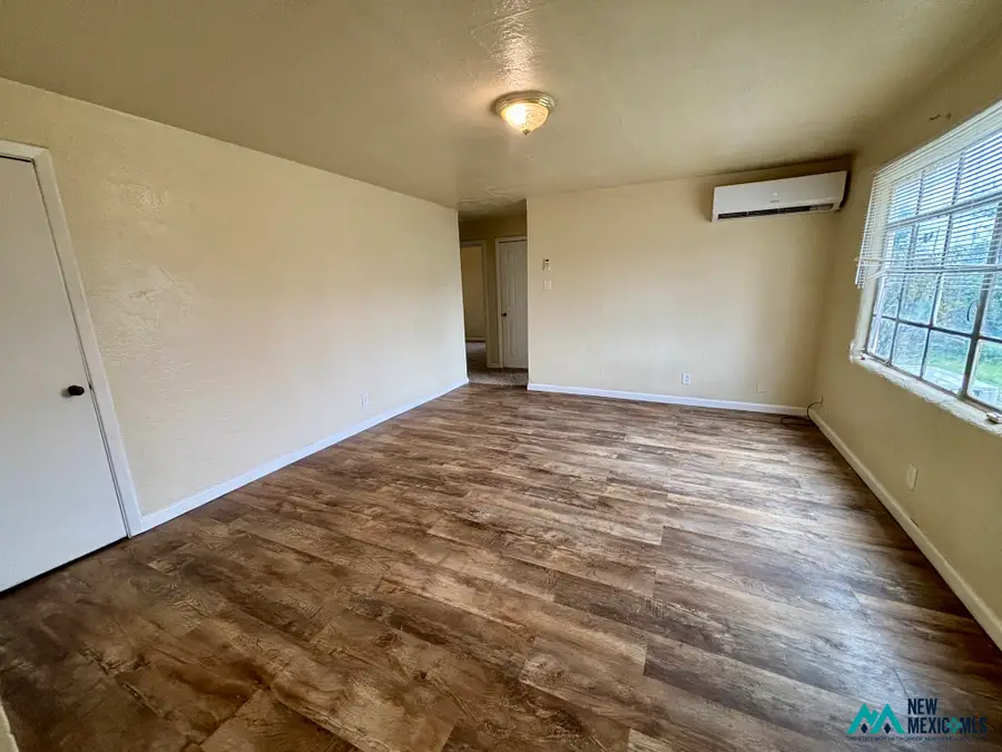 304 S Sycamore Ave, Roswell, NM 88203 - #2