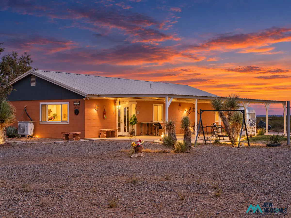 7905 Franklin Rd Se, Deming, NM 88030 - #1