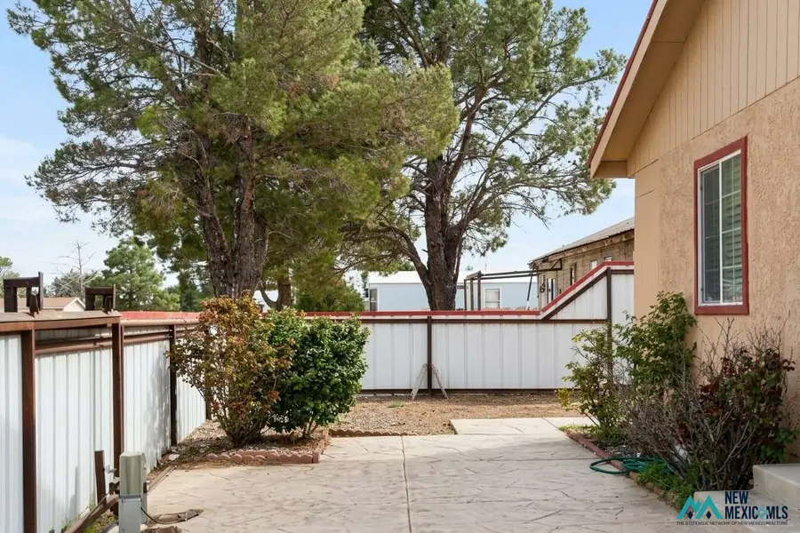 523 S 8th St, Hobbs, NM 88240 - #3