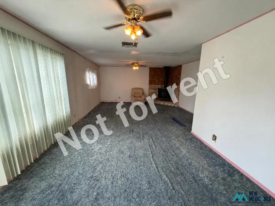 1820 W Runyan Ave, Artesia, NM 88210 - #2
