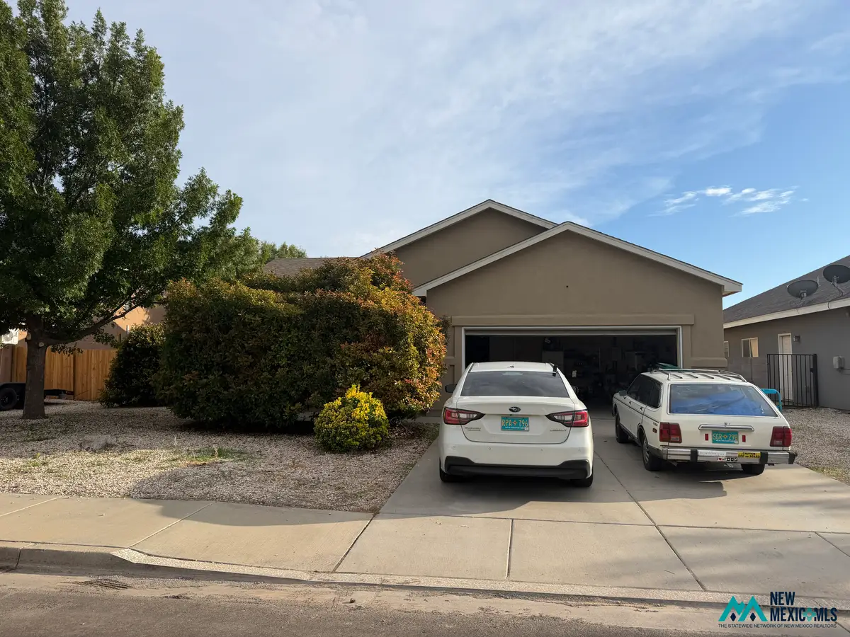 2027 Heritage Ln, Hobbs, NM 88240 - #1