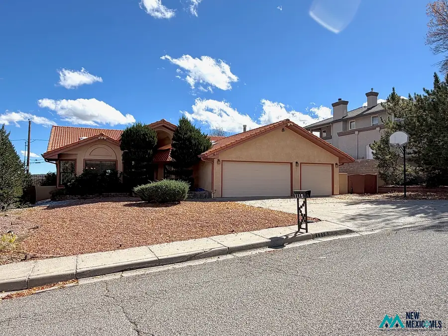 1115 Boggio, Gallup, NM 87301 - #3