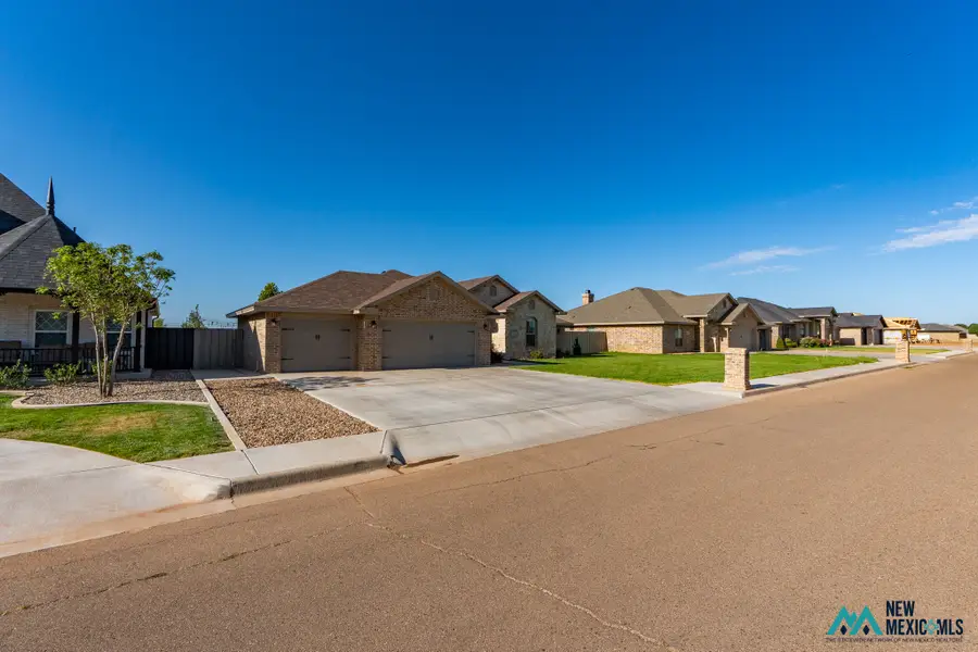 2225 Amanda Ln, Clovis, NM 88101 - #3