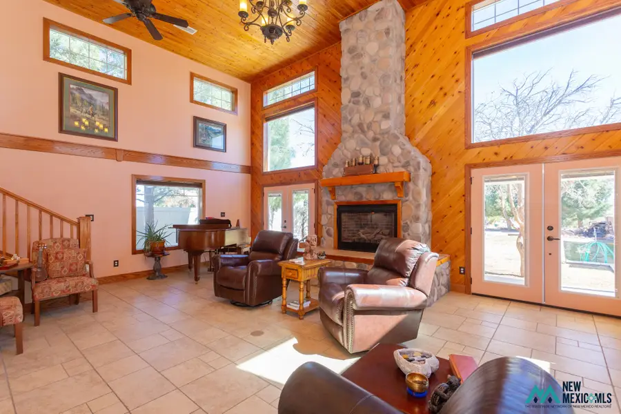 20 Nichol St, Carlsbad, NM 88220 - #2