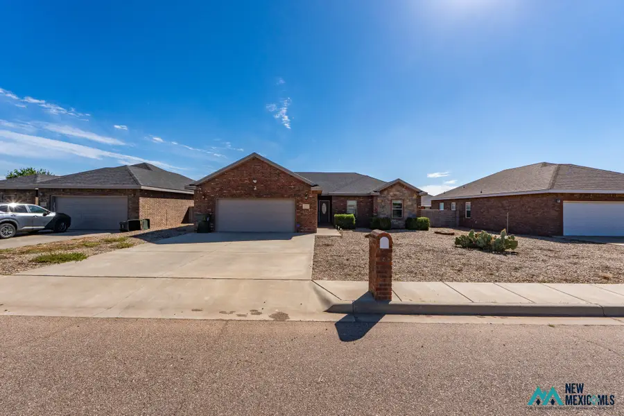 309 Almond Tree Ln, Clovis, NM 88101 - #2