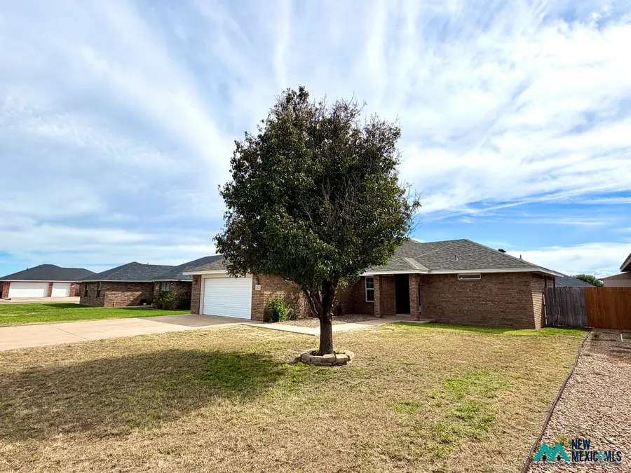 2421 Flagstone Dr, Clovis, NM 88101 - #2