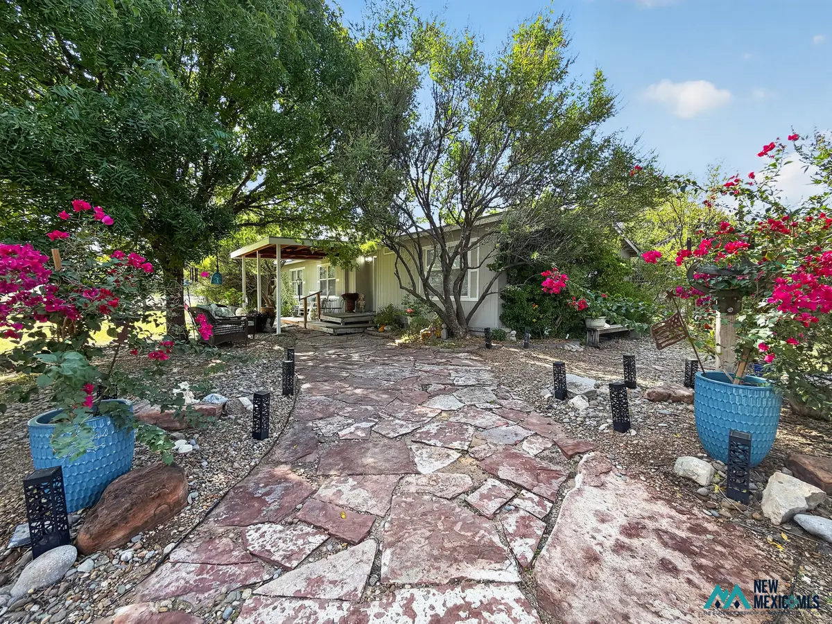 2204 Urton Rd, Roswell, NM 88201 - #1