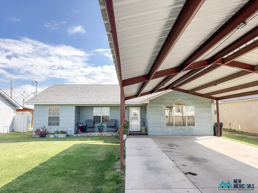 2106 Iris St, Carlsbad, NM 88220 - #2