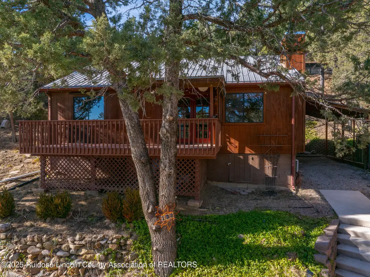 138 N Oak Drive, Ruidoso, NM 88345 - Image #1