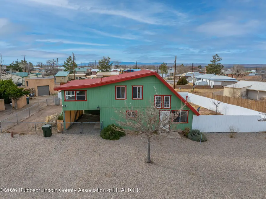 506 H Avenue, Carrizozo, NM 88301 - Image #2