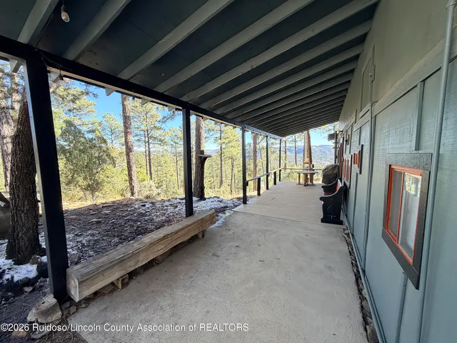 142 North Oak Drive, Ruidoso, NM 88345 - Image #2